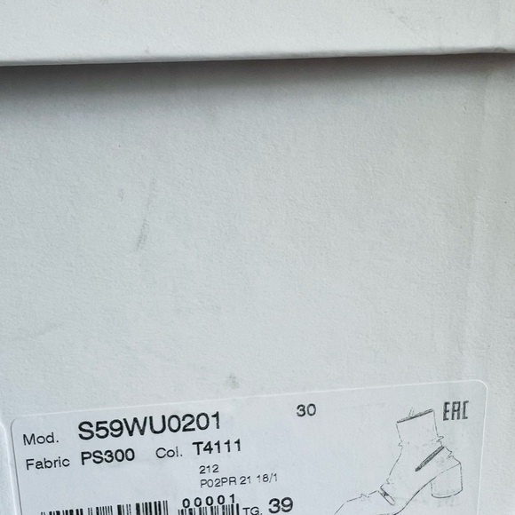 MM6 Maison Martin Margiela Cut Out Ankle Boots - Picture 5 of 5